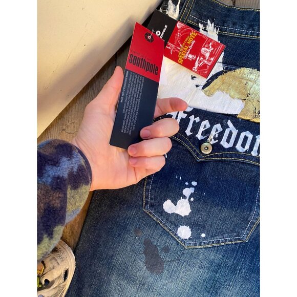 BNWT Y2K SouthPole Embroidered Freedom to Live Tint Khaki Jeans Size 42 - Picture 8 of 14